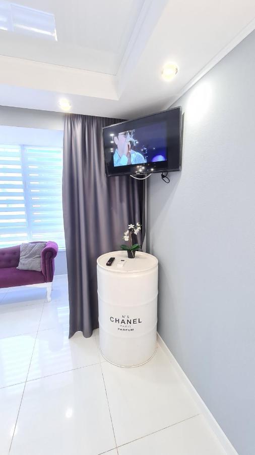 Apartaments On Prospekt Mira 35 克里沃罗格 外观 照片