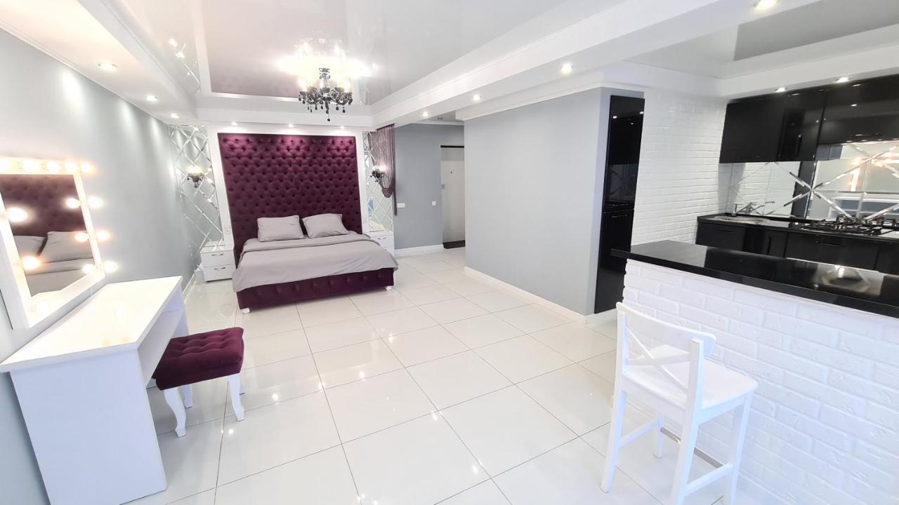 Apartaments On Prospekt Mira 35 克里沃罗格 外观 照片