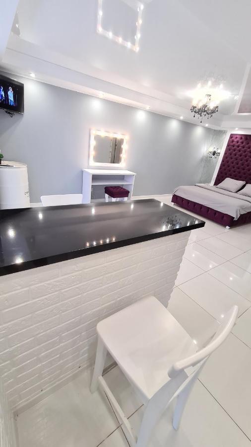 Apartaments On Prospekt Mira 35 克里沃罗格 外观 照片