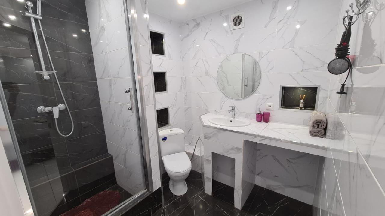 Apartaments On Prospekt Mira 35 克里沃罗格 外观 照片