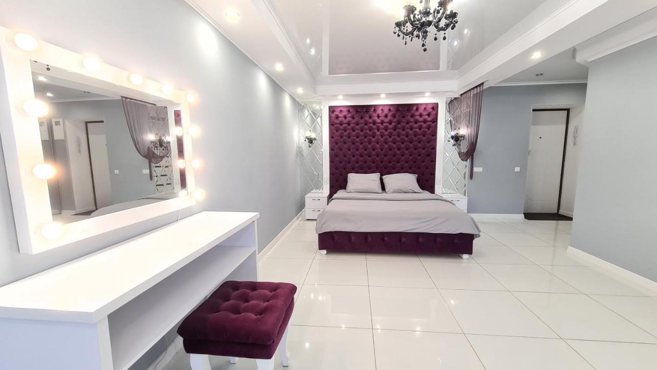 Apartaments On Prospekt Mira 35 克里沃罗格 外观 照片